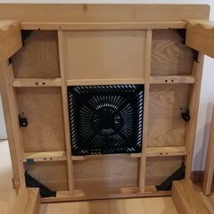 木製の家具調ローテーブルの画像