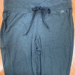 GAP スポーツ用パンツの画像