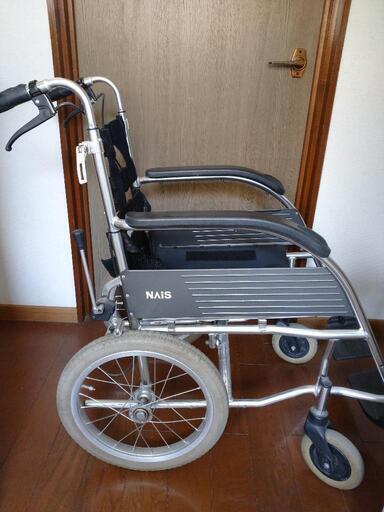 NAISお出かけ車いす