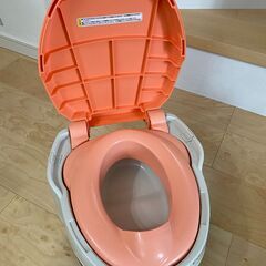 【美品】コンビ Combi トイレトレーニング 洋式おまるでステップ♪