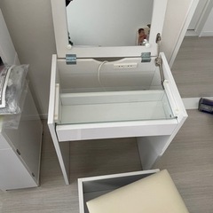 鏡台　ドレッサーの画像