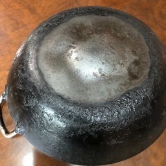 鉄鍋　丸型の画像