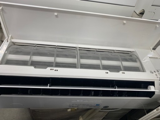 ★★★1台限定価格！即納可/エアコン本体+標準取付工事込み！フジツー/2015/2.2kw（6～9畳目安）
