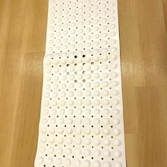 【新品】吸盤付き 滑り止めバスマット 浴室 お風呂 浴槽　お子様•介護の画像