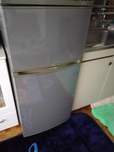 2ドア冷蔵庫