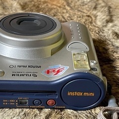 FUJI FILM チェキ INSTAX MINI10の画像