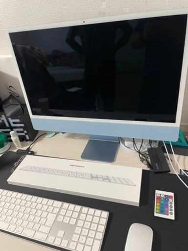 2022年4月購入　マック　人気のブルー