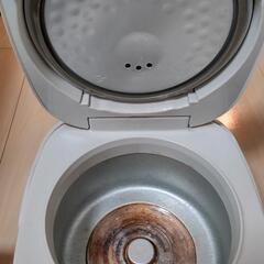 中古品　象印　炊飯器の画像