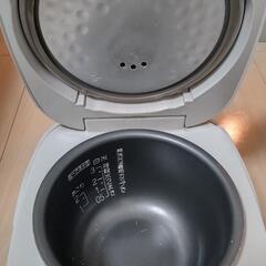 中古品　象印　炊飯器の画像