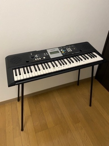 ⚠️土日祝のみの発送⚠️美品YAMAHA キーボードPSR-E223（送料込み） 予約中 ヤマハキーボード PSR-E223