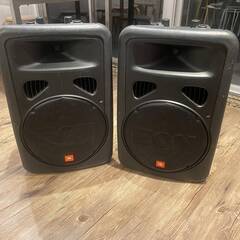 JBL PROFESSIONALのポータブル・パワードスピーカE...