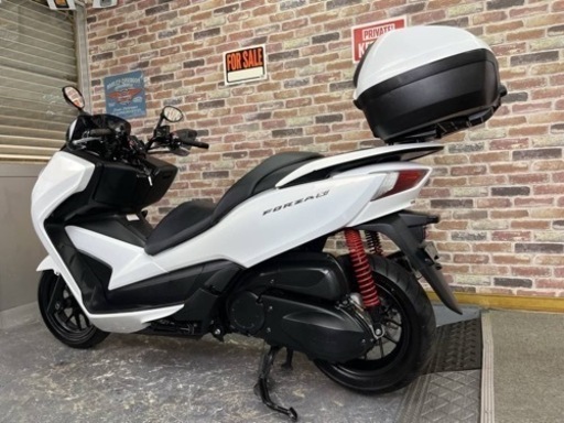 【極上美車絶好調♪モリワキマフラー・ETC・グリップヒーター/ガード・純正Ｒボックス等多数完備♪】  フォルツァSi FORZA  【動画有】
