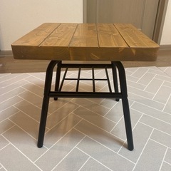 サイドテーブル　の画像