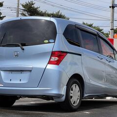 6万キロ台❗️フリード【YouTubeで現車確認】本車検2年付き/グレード　Gジャストセレクション/ナビ/地デジ/バックカメラ/左側パワースライドドア/HIDの画像