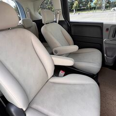 6万キロ台❗️フリード【YouTubeで現車確認】本車検2年付き/グレード　Gジャストセレクション/ナビ/地デジ/バックカメラ/左側パワースライドドア/HIDの画像