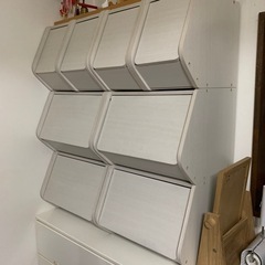 【お取引中】棚　カラーボックスの画像