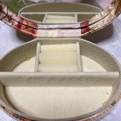 アンティーク風　ジュエリーBOXの画像