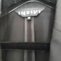 インディビ　INDIVI　黒ジャケットの画像