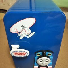 トーマスの電子冷温庫