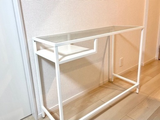 IKEA ラップトップテーブル　ガラス天板•白