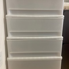 【ニトリ】プラスチックチェスト　天板付き４段