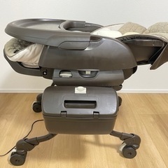 コンビ　ネムリラ　オートスウィング　電動バウンサーの画像