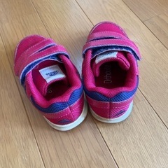 アディダス キッズ スニーカー　13cmの画像