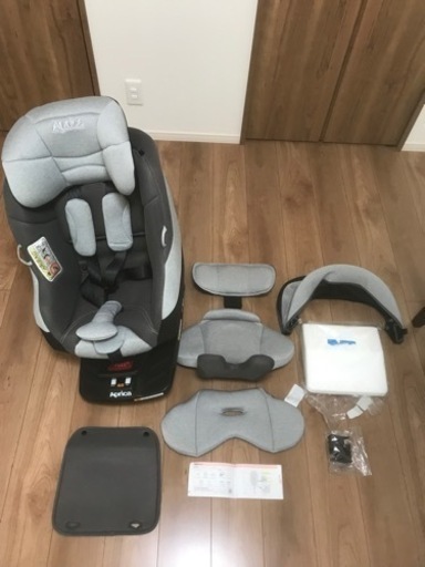 アップリカ　チャイルドシート　クルリラ　ISOFIX