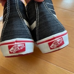 バンズ　ハイカット　17cmの画像