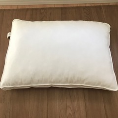 ニトリ　ホテルスタイルマクラ　大判