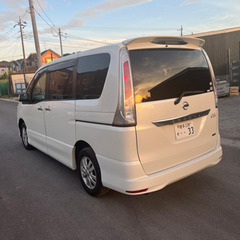 日産セレナハイウェイスター4wdの画像
