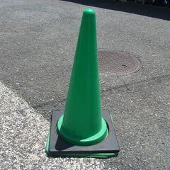 カラーコーン　25本まとめ売り　おもり付きの画像
