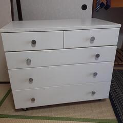 衣類収納タンス無料の画像