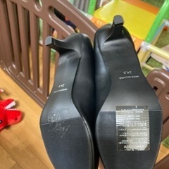 新品　未使用　パンプス　24.5 冠婚葬祭に　喪服の画像