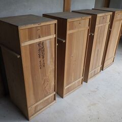 木箱（整理番号19）