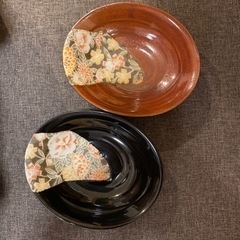 お皿2枚、お茶碗