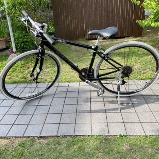 【商談中】ジャイアント　クロスバイク（28インチ）