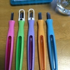 彫刻刀5本セット　スタンドケース付きの画像