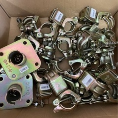 単管パイプ48.6mm 直交クランプ　固定ベースの画像