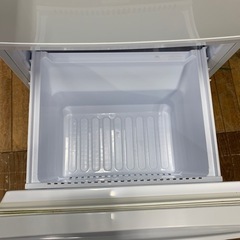 ☆FH13☆2ドア冷蔵庫/2018年/137L／シャープ／自動製氷なし／配達可♪