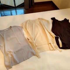 レディース服まとめて差し上げます（Mサイズ程度）の画像