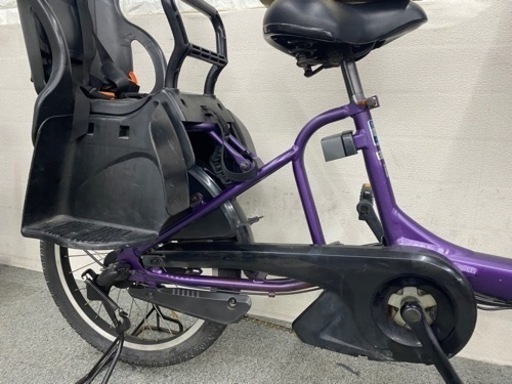 新品バッテリーお買い得　子供乗せ電動自転車　シート付き　ヤマハ製