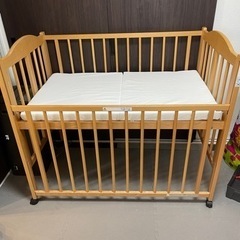 ベビーベッド スリーピーの画像