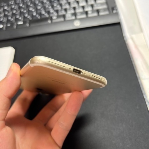 IPhone7 128gb ゴールド　simフリー
