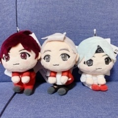 【BTS紙袋おまけ付き！】【タグ付き】BTS TINY TAN キーチェーン マスコット フルコンプの画像