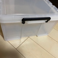 衣装ケースの画像