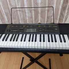 カシオ　キーボード　CTK-2200　アダプター、取説、譜面台付