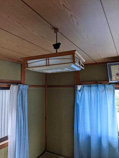 和風　ペンダントライト3つ