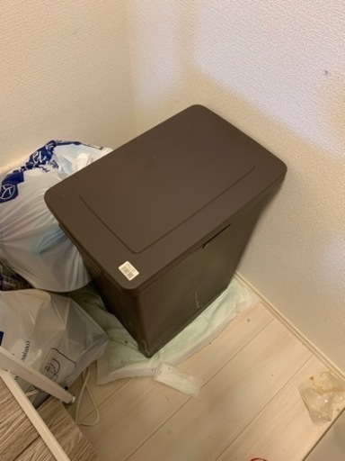 ゴミ箱