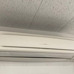 DAIKIN 業務用エアコン　白　1年使用　